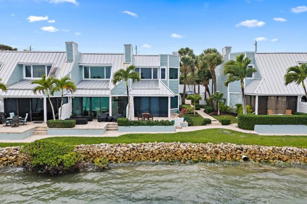 19950 Scrimshaw Way Jupiter, FL 33469