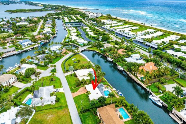 23 Sabal Is Ocean Ridge, FL 33435
