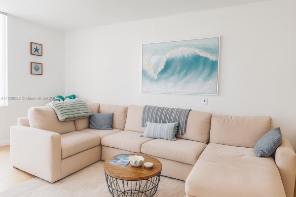 511 SE 5th Ave #1408 Fort Lauderdale, FL 33301