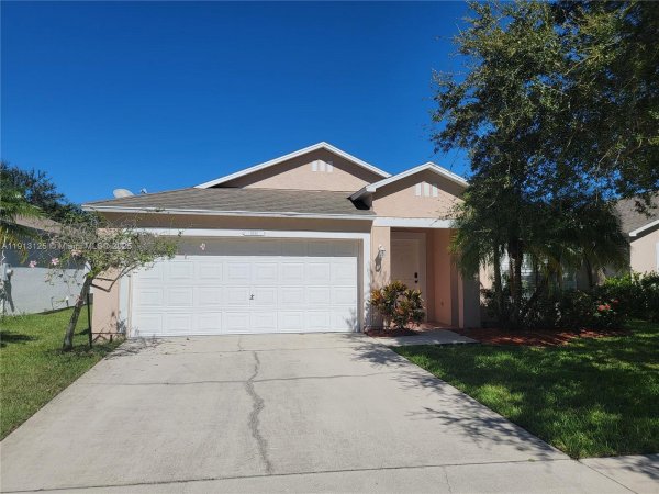1092 W 13th Sq Vero Beach, FL 32960