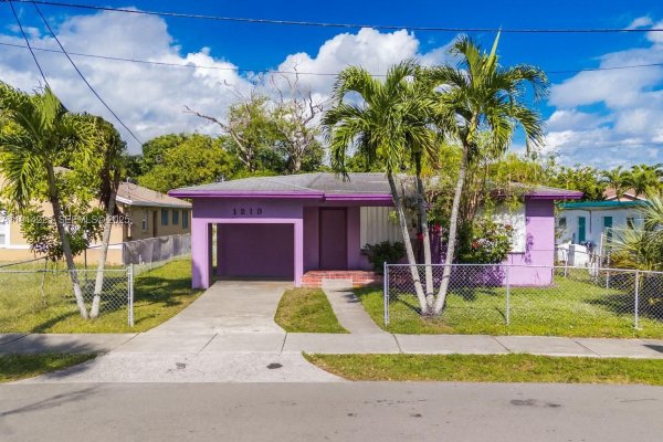 1213 NW 6th Ct Fort Lauderdale, FL 33311