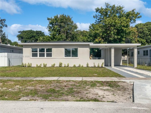561 NE 173rd St North Miami Beach, FL 33162