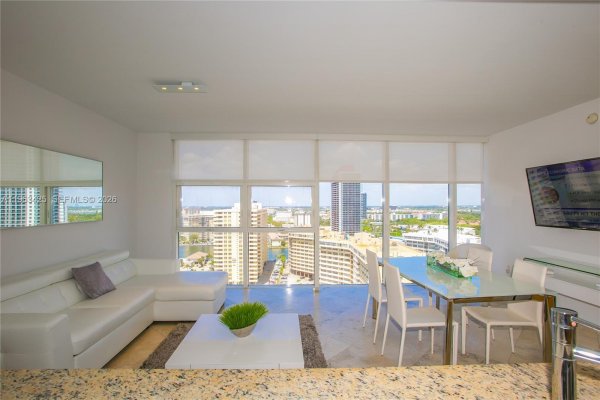 1830 S Ocean Dr #1907 Hallandale Beach, FL 33009