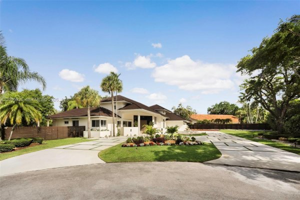 8841 SW 103rd St Miami, FL 33176