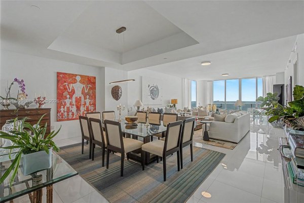2627 S Bayshore Dr #2601 Miami, FL 33133