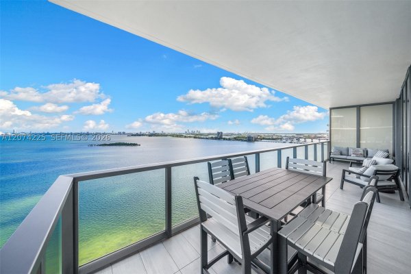 788 NE 23rd St #2102 Miami, FL 33137