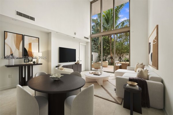 2200 Brickell Ave #GV14 Miami, FL 33129