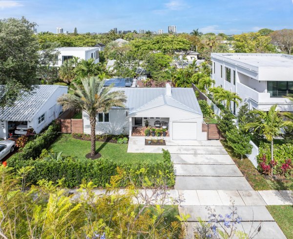 715 N Victoria Park Fort Lauderdale, FL 33304