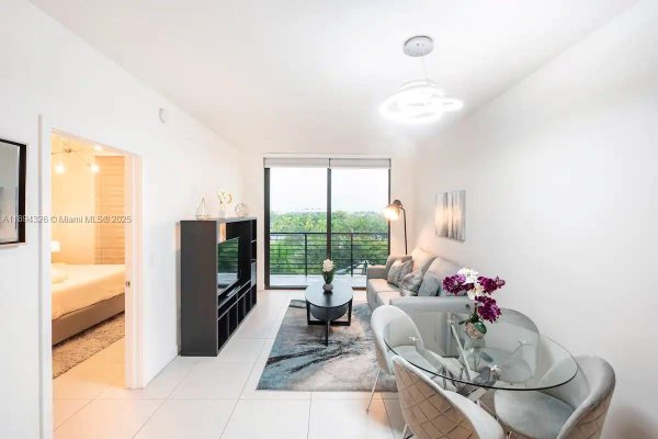 5350 nw NW 84th Ave #403 Doral, FL 33166