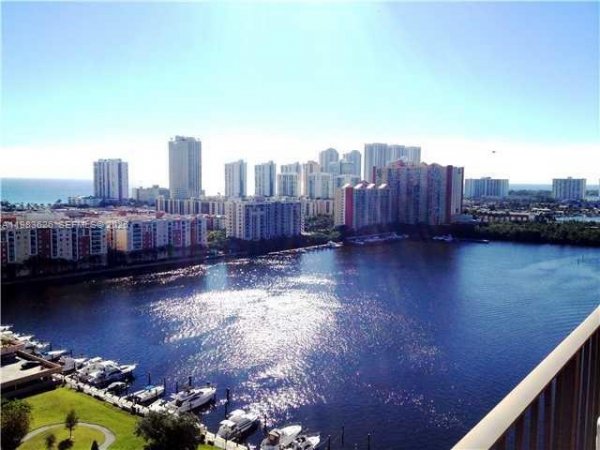 290 174th St #1715 Sunny Isles Beach, FL 33160