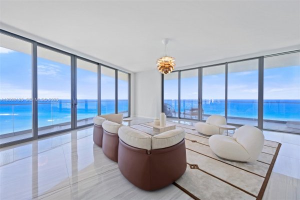 18975 Collins Ave #700 Sunny Isles Beach, FL 33160