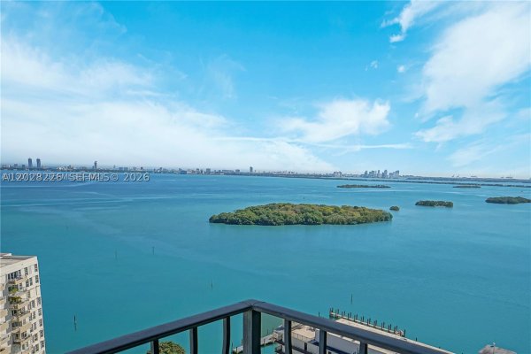 780 NE 69th St #2302 Miami, FL 33138