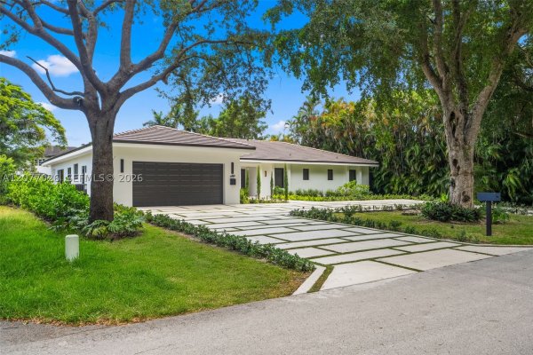 1520 Lugo Ave Coral Gables, FL 33156