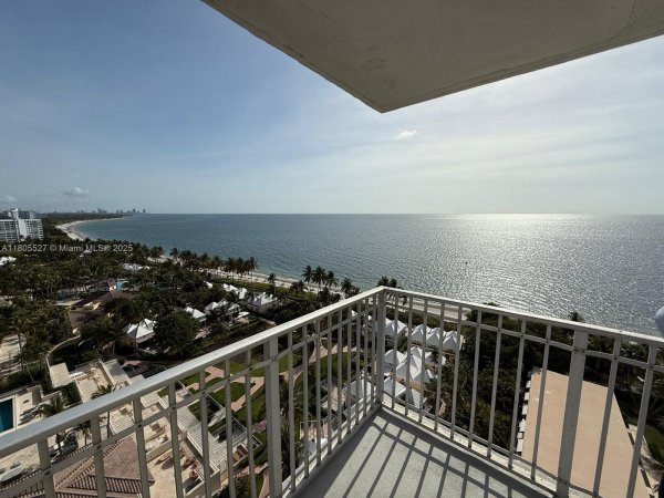 881 Ocean Dr #13H Key Biscayne, FL 33149