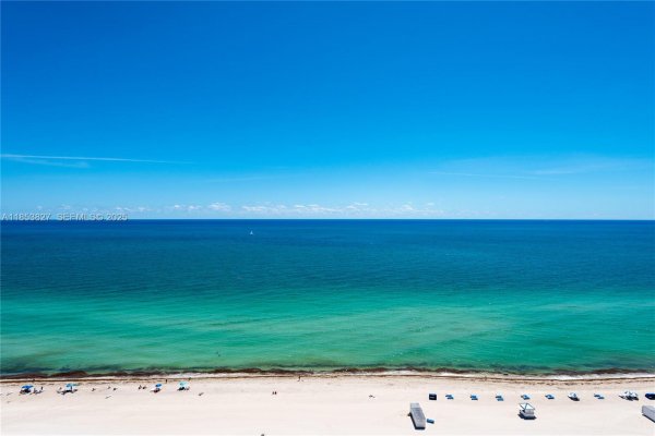 5959 Collins Ave #2007 Miami Beach, FL 33140