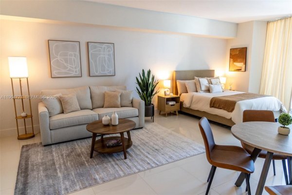 475 Brickell Ave #3510 Miami, FL 33131