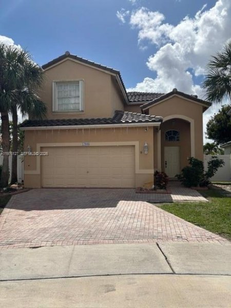 17008 NW 12th St Pembroke Pines, FL 33028