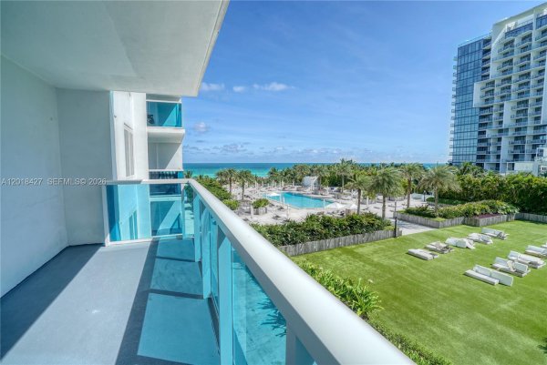 2301 Collins Ave #404 Miami Beach, FL 33139
