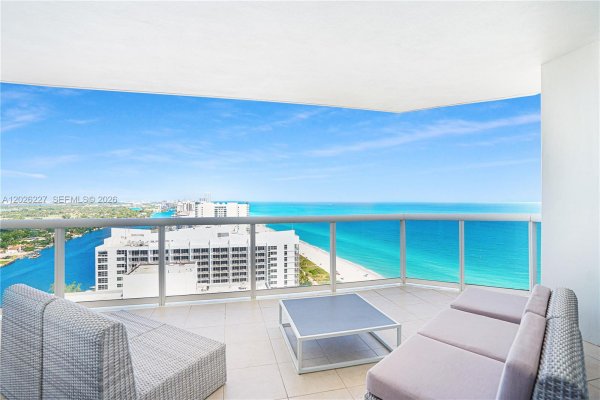4779 Collins Ave #2908 Miami Beach, FL 33140