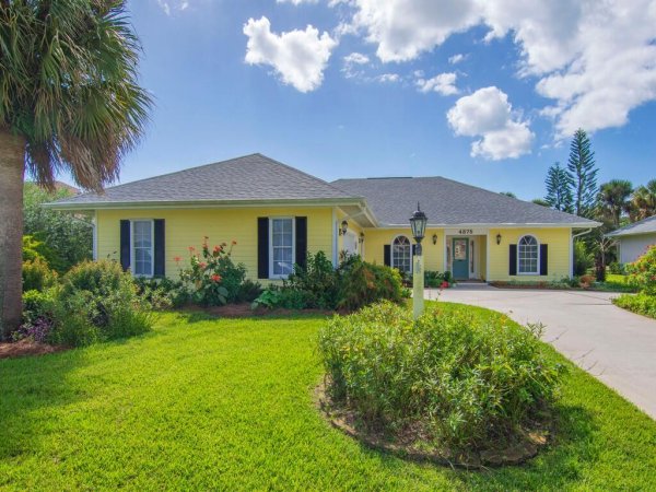 4375 Gator Trace Ln Fort Pierce, FL 34982