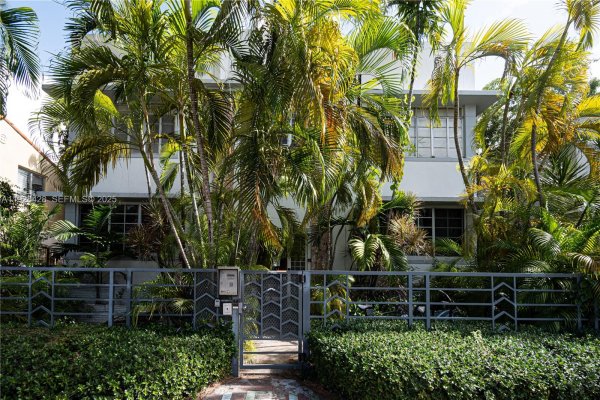 1611 Euclid Ave #14 Miami Beach, FL 33139