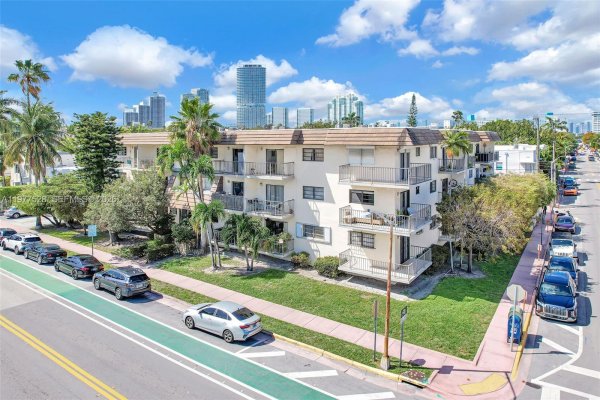 950 Euclid Ave #306 Miami Beach, FL 33139