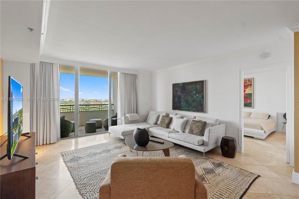 3400 SW 27th Ave #1505 Coconut Grove, FL 33133