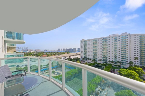 19370 Collins Ave #916 Sunny Isles Beach, FL 33160