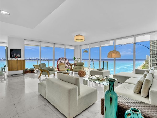 3951 S Ocean Dr #1901 Hollywood, FL 33019