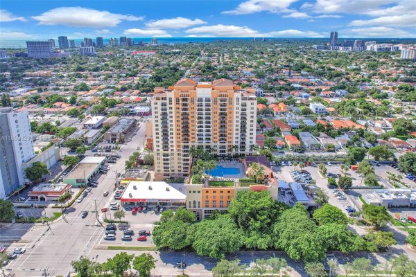 3232 SW 22nd Ter #1703 Miami, FL 33145