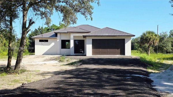 421 Bald Cypress Ave Clewiston, FL 33440