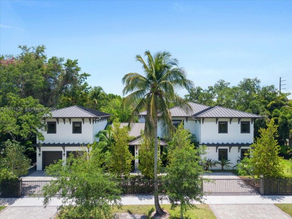 8100 SW 96th St Miami, FL 33156