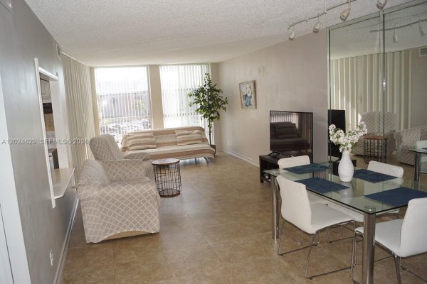 801 Three Iss Blvd #312 Hallandale Beach, FL 33009