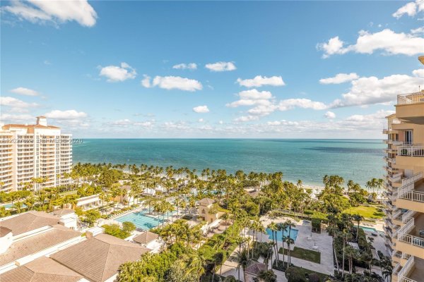 799 Crandon Blvd #PH-8 Key Biscayne, FL 33149