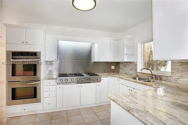 7415 SW 56th Ave Miami, FL 33143