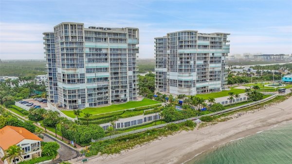 6001 N Ocean Dr #403 Hollywood, FL 33019