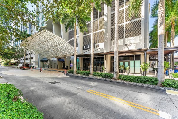 350 SE 2nd #840 Fort Lauderdale, FL 33301