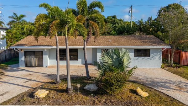 3313 SW 19th Fort Lauderdale, FL 33312
