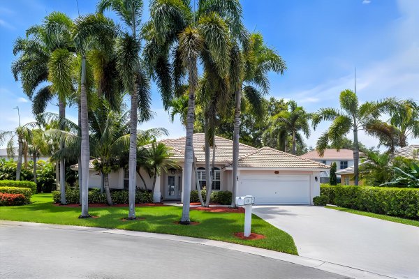 474 Otter Ln Jupiter, FL 33458