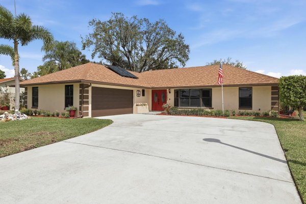 1282 Whimbrel Wellington, FL 33414