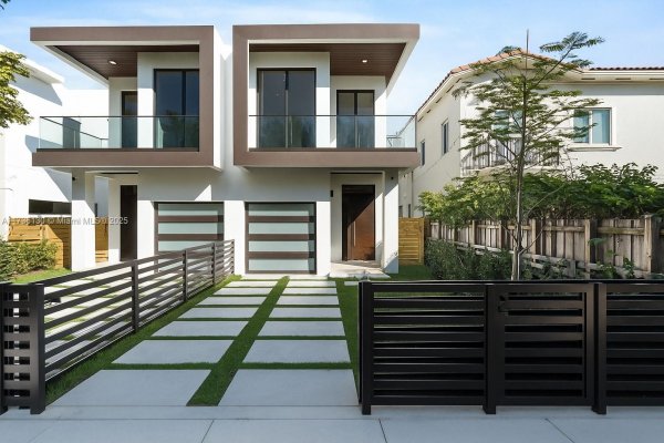 1245 SW 13rd Ave Miami, FL 33135