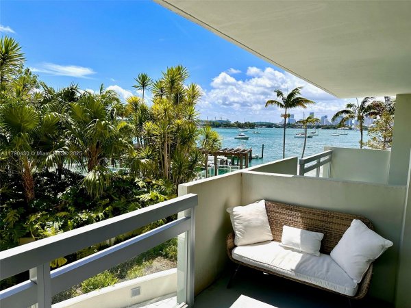 1500 Bay Rd #234S Miami Beach, FL 33139 1500 Bay Rd #234S Miami Beach, FL 33139