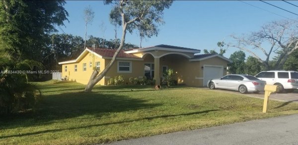 Undisclosed Address Plantation, FL 33323