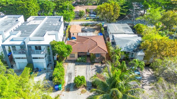 2881 SW 33rd Ct Miami, FL 33133