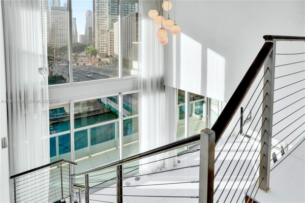 200 Biscayne Blvd Way #503 Miami, FL 33131