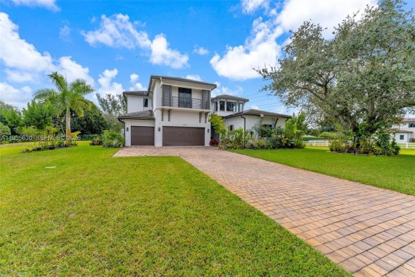 4950 SW 158th Ave Southwest Ranches, FL 33331