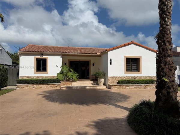 441 SW 27th Rd Miami, FL 33129