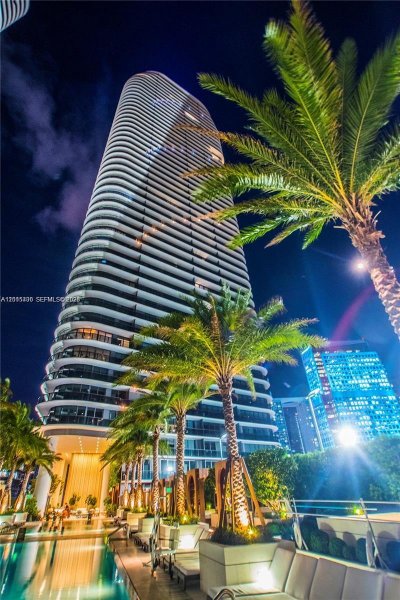 801 S Miami Ave #3402 Miami, FL 33130