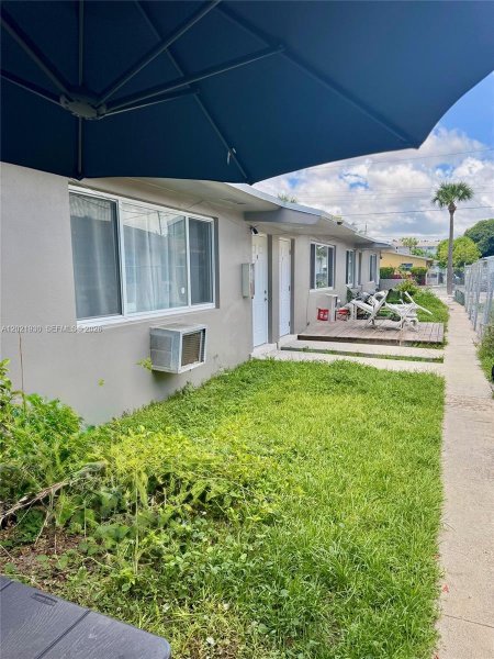 16031 NE 19th Pl North Miami Beach, FL 33162