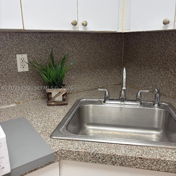 17255 SW 95th Ave #153 Palmetto Bay, FL 33157